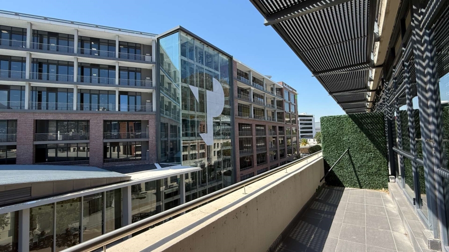 To Let commercial Property for Rent in Gardens Western Cape